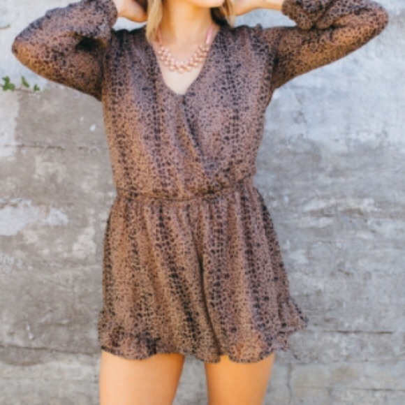ASTR Cheetah Print Long Sleeve Romper - Picture 2 of 6